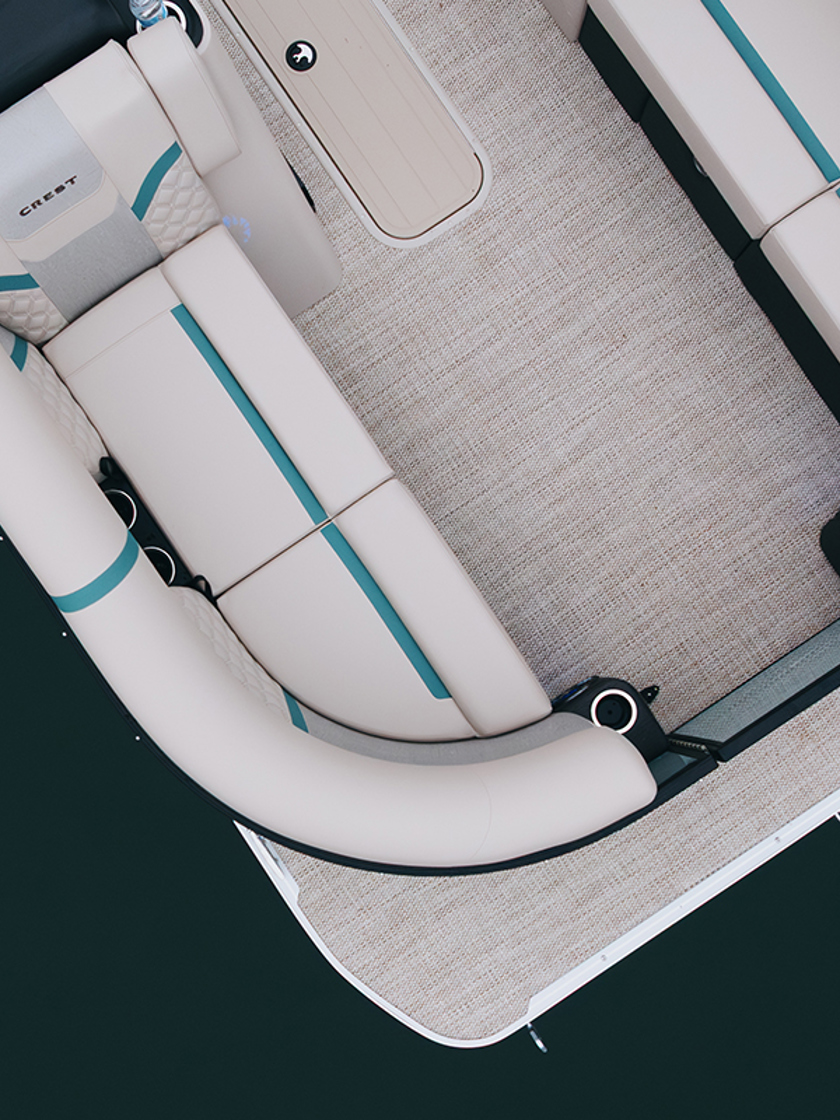 Crest Pontoon Boats | Pontoon Boat Features & Innovations