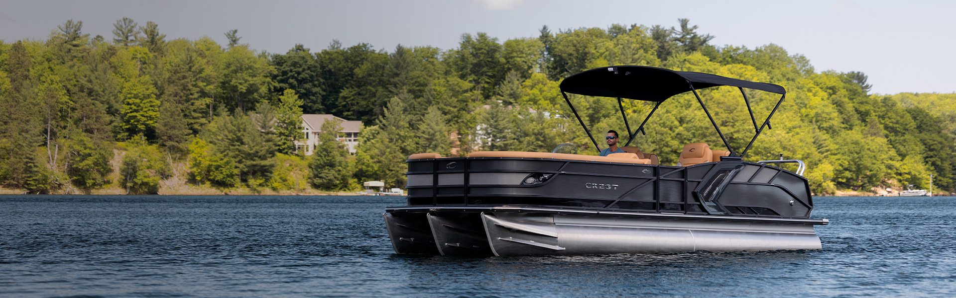 Crest Pontoons | Find Your Perfect Pontoon Boat Today!